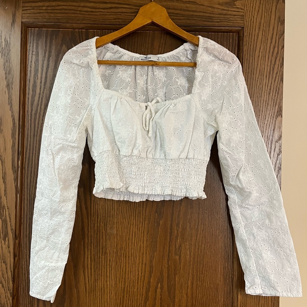Eyelet long sleeve crop top